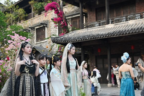 苏州晶体公司宣布2024年免费入场计划,欢迎全球参观者